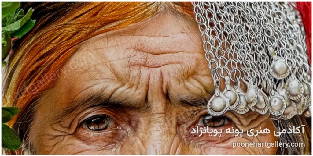 جزئیات چشم و پیشانی در پرتره هایپررئال مداد رنگی